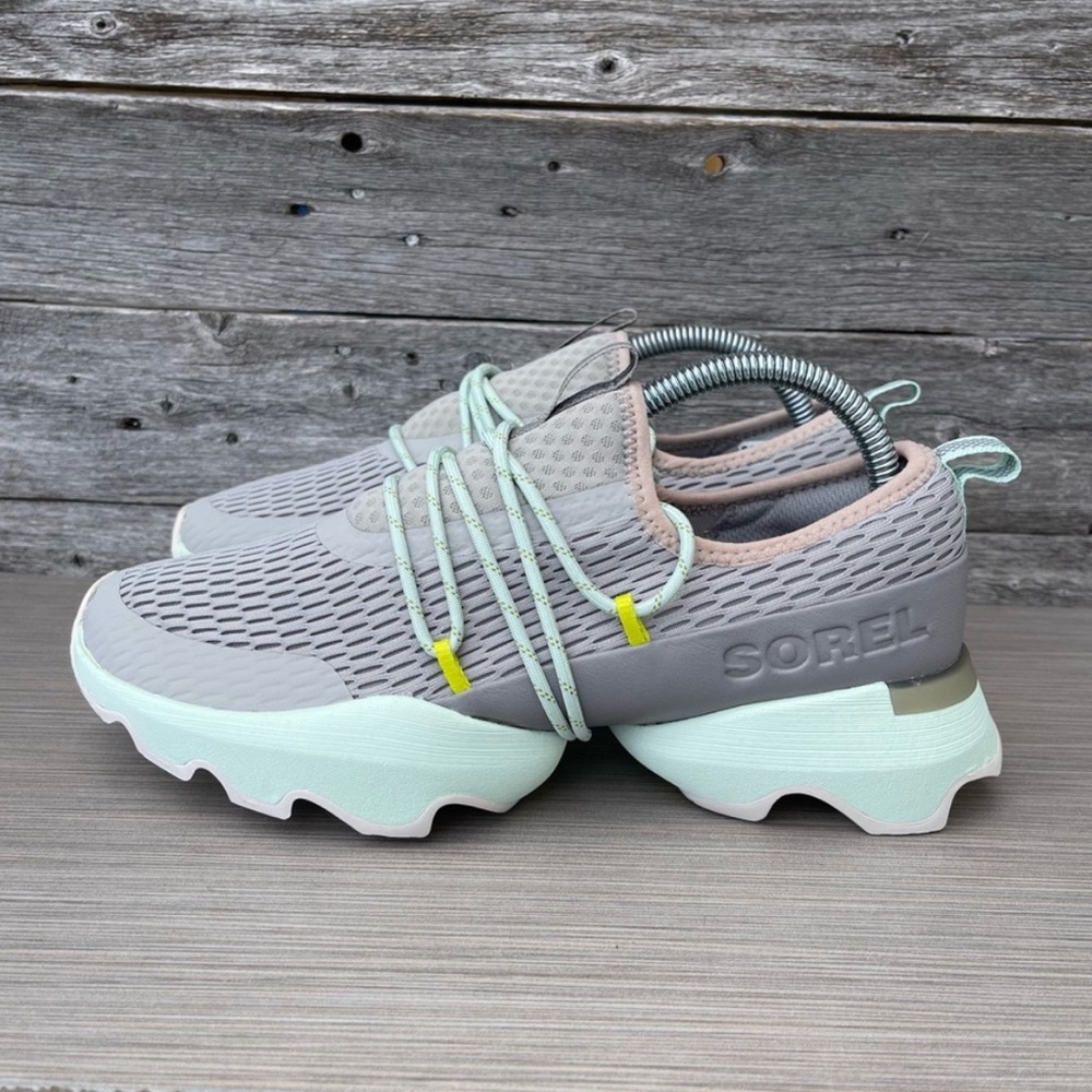Sorel, Sz 8.5 Kinetic Impact Sneakers, gray and aqua - Picture 10 of 11